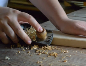 artisan ebeniste fran&ccedil;ais rabot planche ch&ecirc;ne elementti